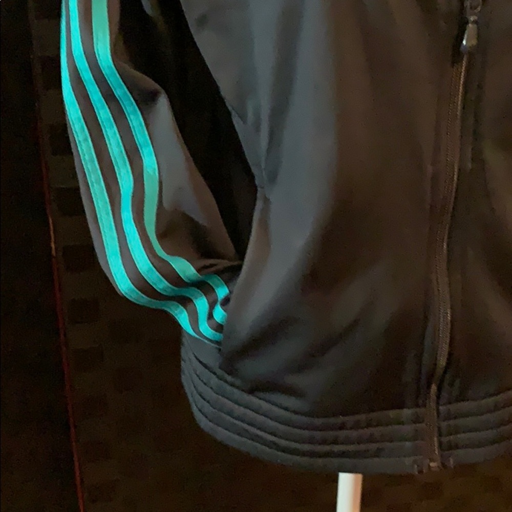 Adidas zip front jacket - Picture 5 of 6